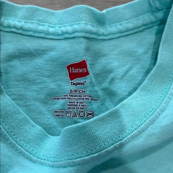 Hanes Light Green Tee with Blue Design from Skull Creek Boathouse size small - Picture 3 of 4